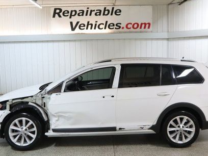 Used 2017 Volkswagen Golf Alltrack S