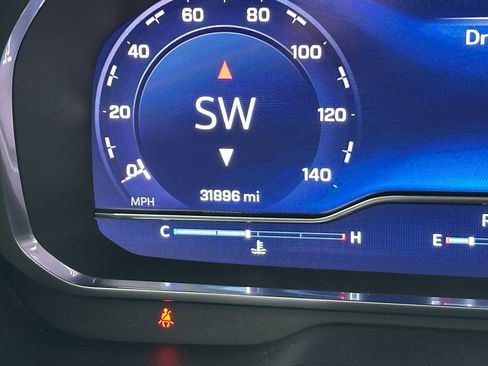 Used 2023 Chevrolet Tahoe Z71 image 26