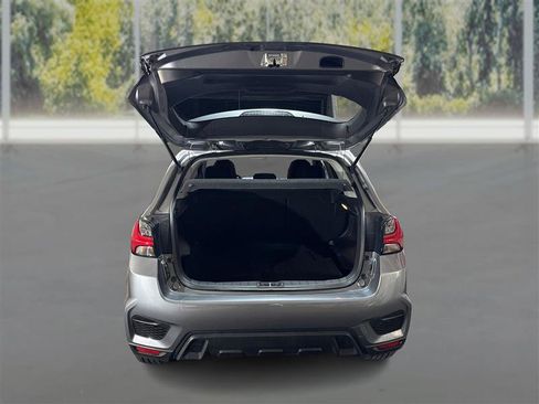 Used 2020 Mitsubishi Outlander Sport AWD image 12