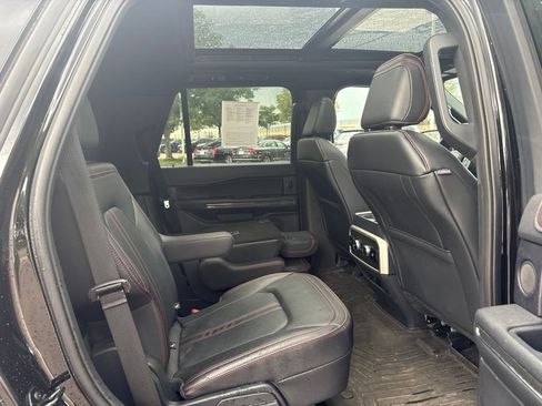 Used 2023 Ford Expedition Limited AWD/4WD image 24