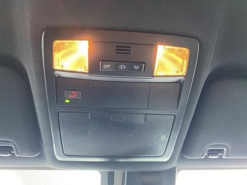 Used 2023 Toyota Tacoma TRD Sport image 39