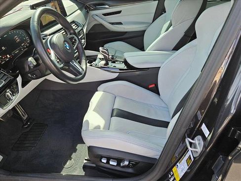 Used 2023 BMW M5 w/ Executive Package image 16