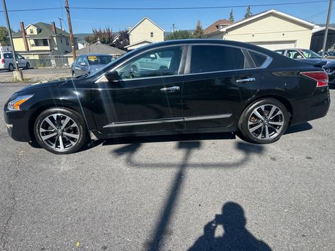 Used 2015 Nissan Altima 2.5 S w/ Power Driver Seat Package image 2