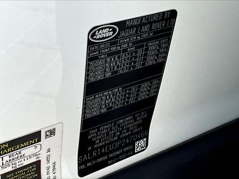 Used 2023 Land Rover Discovery S R-Dynamic image 34