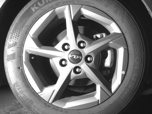 Used 2025 Kia K4 LXS image 13