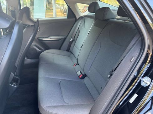 Used 2025 Kia K4 FWD image 25