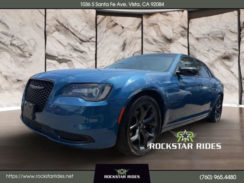 Used 2021 Chrysler 300 Touring w/ Sport Appearance Package RWD image 1