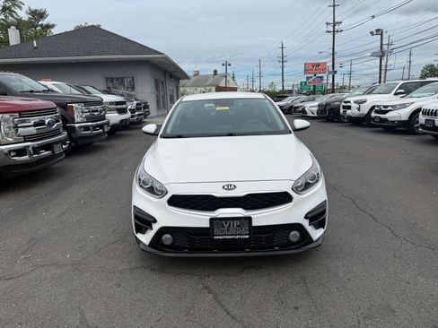 Used 2020 Kia Forte LXS FWD image 2