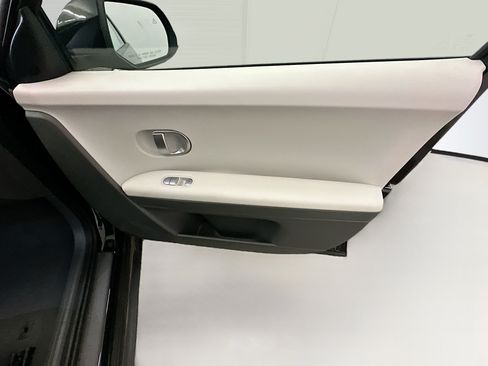 Used 2024 Hyundai Ioniq 5 SEL AWD/4WD image 33