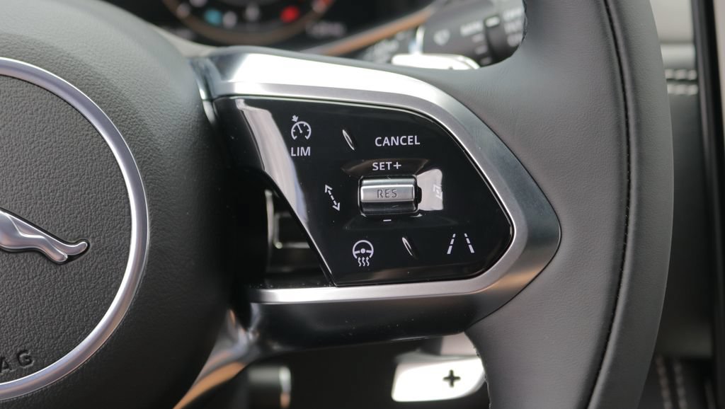 New 2026 Jaguar F-PACE R-Dynamic S AWD/4WD image 20