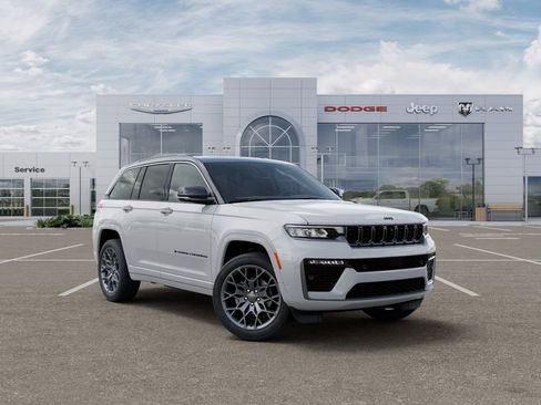 New 2026 Jeep Grand Cherokee Summit AWD/4WD image 5