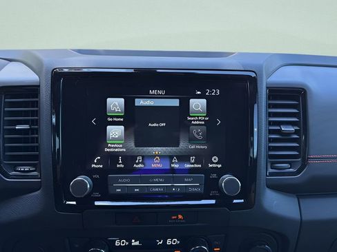 Used 2022 Nissan Frontier Pro-X RWD image 17
