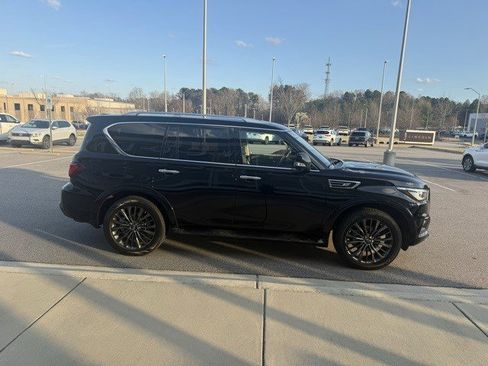 Used 2021 INFINITI QX80 Premium Select w/ All-Season Package image 5