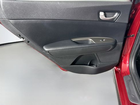 Used 2020 Kia Optima SE FWD image 26