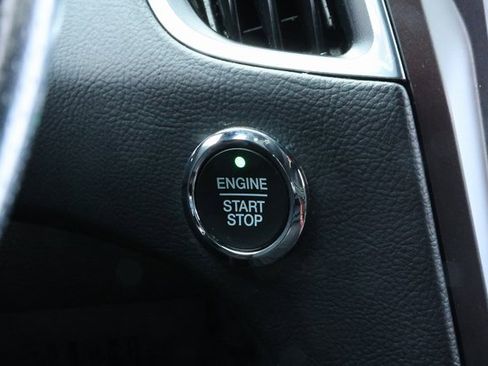 Used 2021 Ford Edge ST image 30