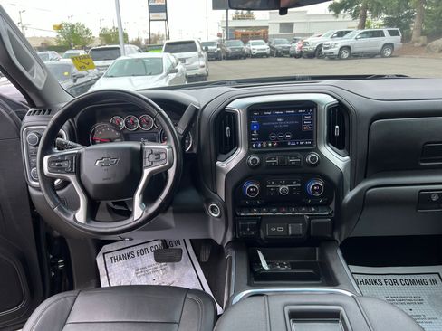 Used 2021 Chevrolet Silverado 1500 LT Trail Boss w/ Convenience Package II AWD/4WD image 30