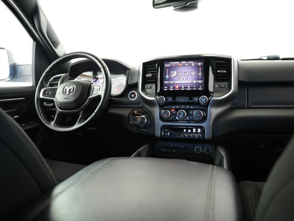 Used 2019 RAM 1500 Big Horn AWD/4WD image 10