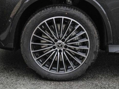New 2025 Mercedes-Benz GLC 350e 4MATIC image 12
