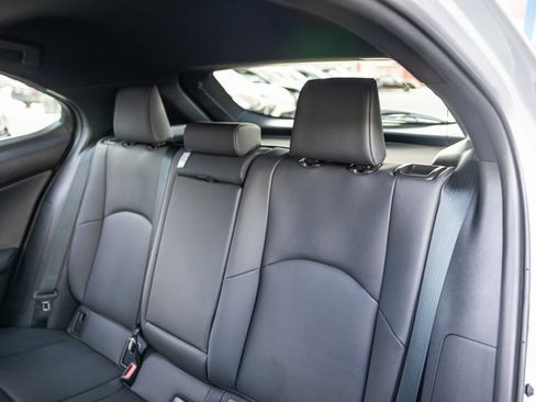 Used 2024 Lexus UX 250h F Sport image 26