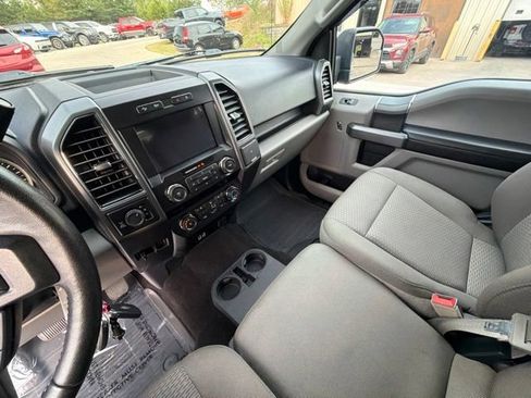 Used 2019 Ford F150 XLT w/ Equipment Group 302A Luxury AWD/4WD image 24