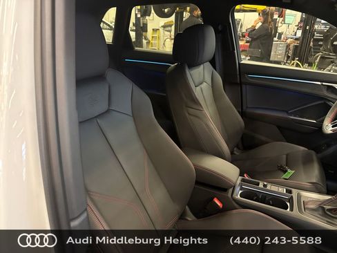 Used 2025 Audi Q3 2.0T Premium Plus w/ Premium Plus Package image 39