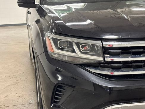 Used 2020 Volkswagen Atlas Cross Sport SE w/ Panoramic Sunroof Package AWD/4WD image 5