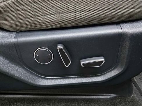 Used 2015 Ford F150 XLT w/ Equipment Group 302A Luxury image 36