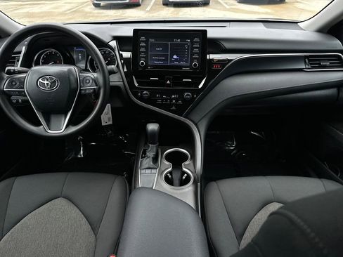 Used 2024 Toyota Camry LE image 8