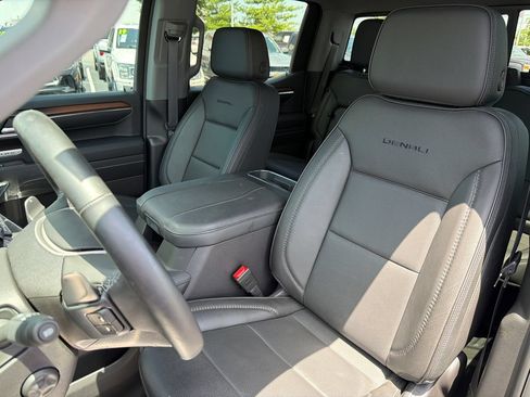 Used 2024 GMC Sierra 1500 Denali w/ Denali Reserve Package AWD/4WD image 40