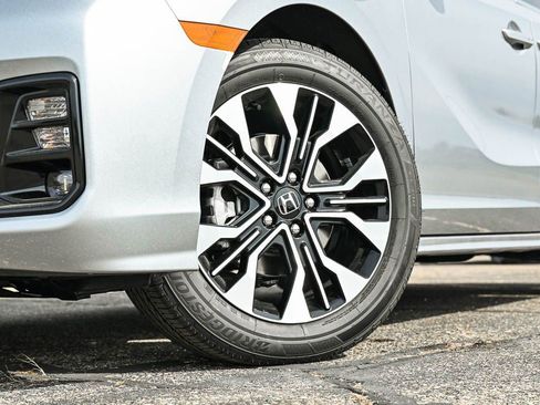 New 2026 Honda Odyssey Elite image 6