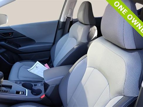 Used 2024 Subaru Crosstrek 2.0i Premium image 12