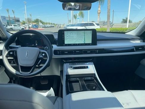 New 2026 Lincoln Aviator Reserve AWD/4WD image 24