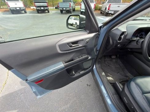 Used 2024 Ford Bronco Sport Outer Banks w/ Tech Package image 10