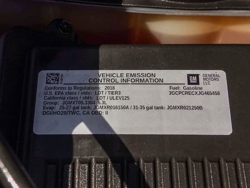 Used 2018 Chevrolet Silverado 1500 LT w/ All Star Edition image 27