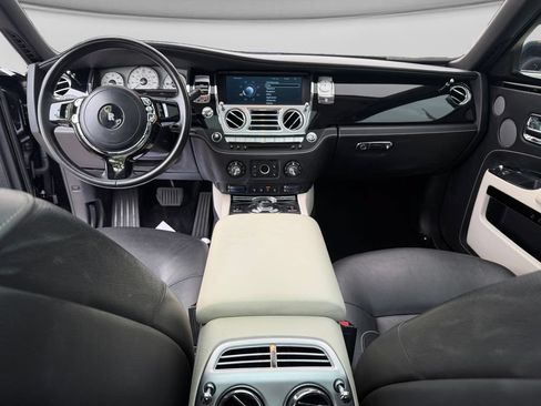 Used 2011 Rolls-Royce Ghost RWD image 22