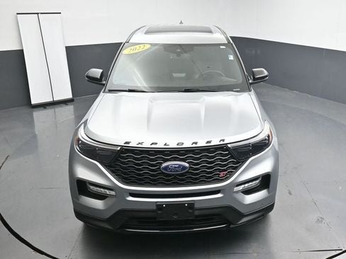 Certified 2022 Ford Explorer ST w/ Equipment Group 401A AWD/4WD image 18