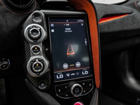 Used 2021 McLaren 765LT RWD image 96