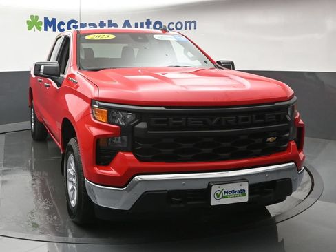 Used 2025 Chevrolet Silverado 1500 W/T w/ WT Safety Package AWD/4WD image 5
