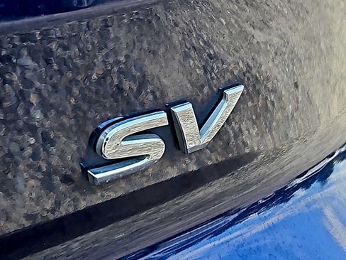 Used 2024 Nissan Pathfinder SV FWD image 34