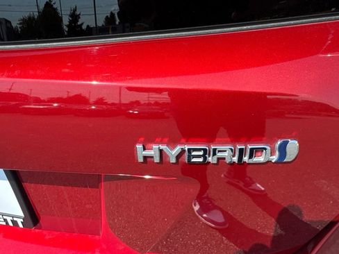 Used 2017 Toyota Prius Four w/ Premium Convenience Package FWD image 7