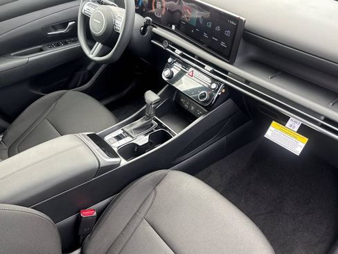 New 2026 Hyundai Tucson SEL FWD image 16