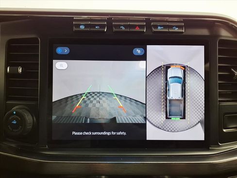 Used 2023 Ford F250 Lariat w/ Sport Appearance Package image 19