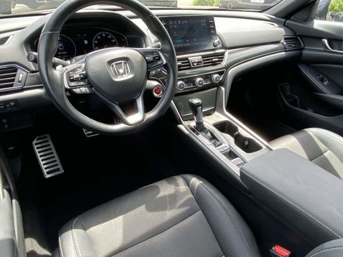 Used 2019 Honda Accord Sport image 42