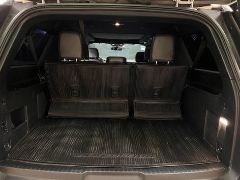 Used 2023 Ford Expedition Max Platinum AWD/4WD image 21