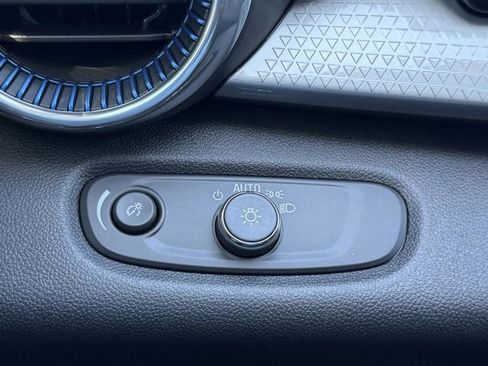 New 2026 Chevrolet Trax LT w/ Driver Confidence Package image 82