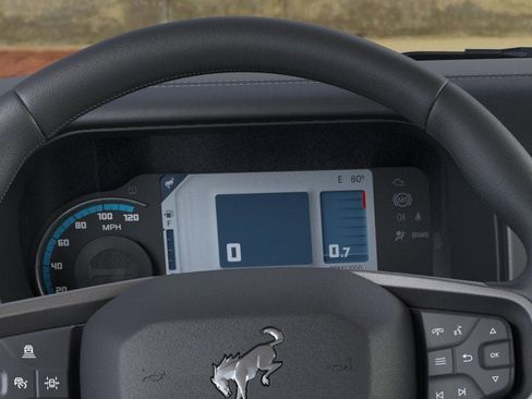 New 2025 Ford Bronco Outer Banks w/ Sasquatch Package image 13