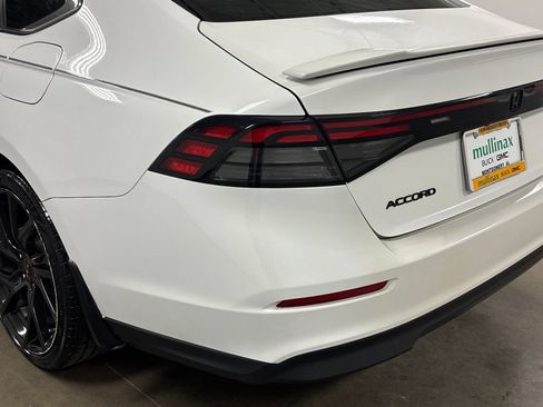 Used 2023 Honda Accord LX image 14