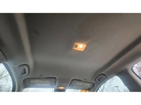 Used 2018 Buick Encore Preferred image 35