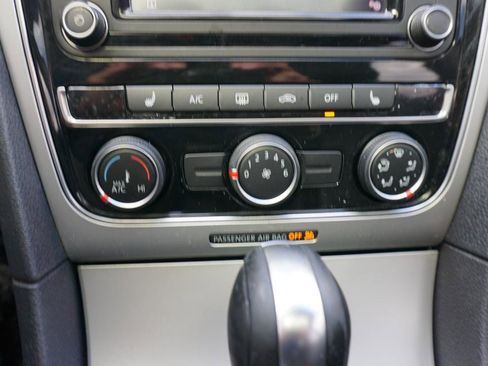 Used 2019 Volkswagen Passat 2.0T Wolfsburg image 27