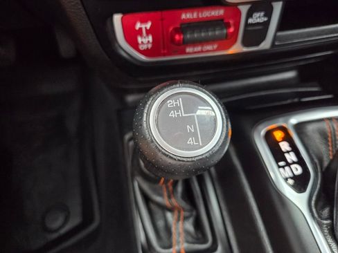 Used 2023 Jeep Gladiator Mojave w/ Trailer Tow Package AWD/4WD image 30